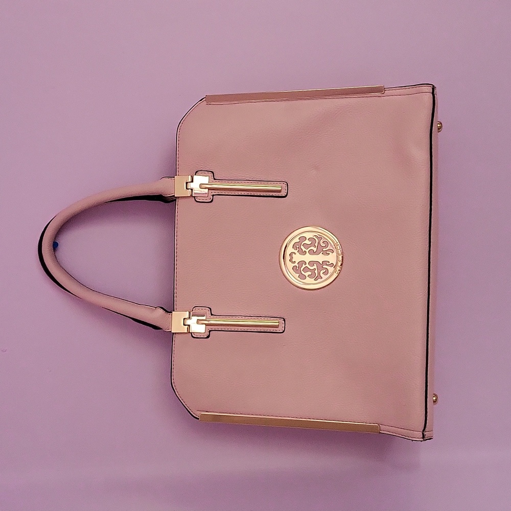 Pink purse